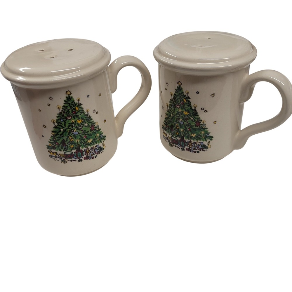 Vermillion Taiwan Christmas Tree Salt Pepper‎ Shakers Mug Handle Ceramic